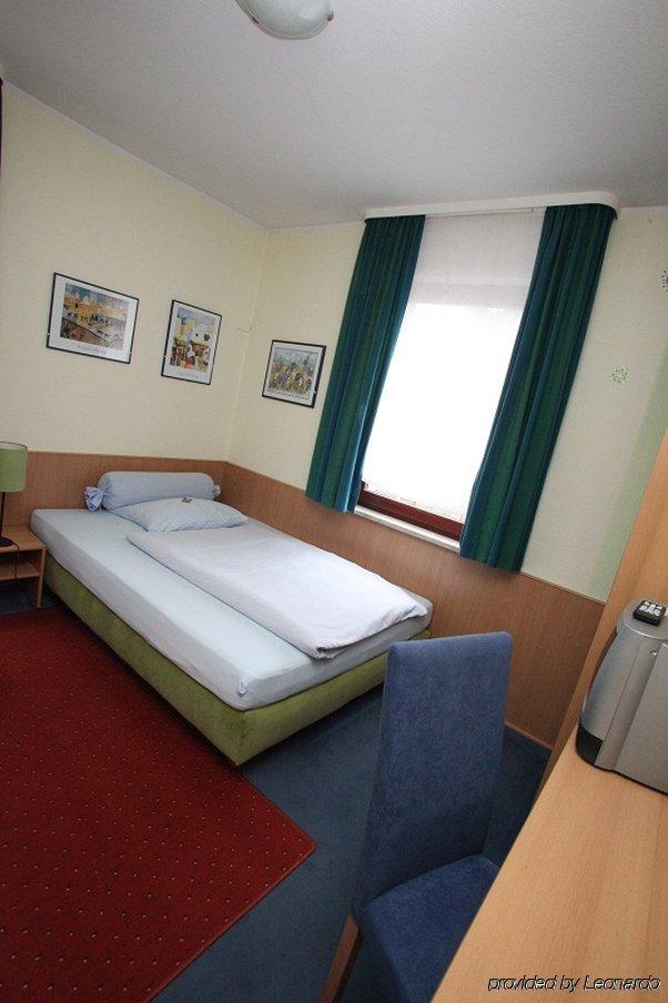 City Hotel Fellbach 24H Check-In 외부 사진