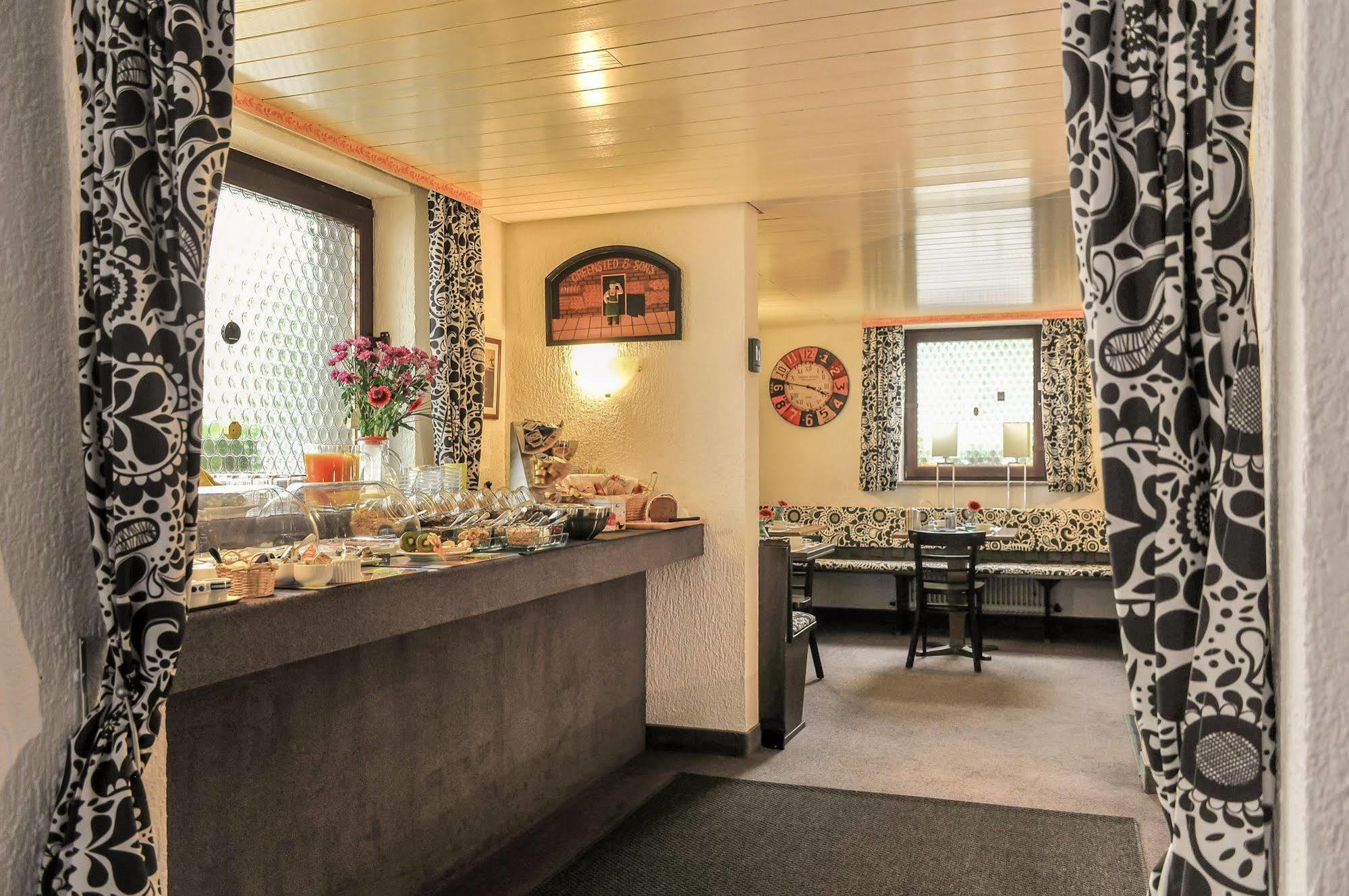City Hotel Fellbach 24H Check-In 외부 사진
